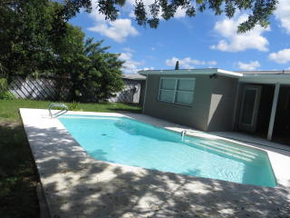 11115 Areca Dr, Port Richey FL  34668-2257 exterior