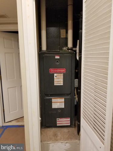 2431 56 St, Philadelphia PA 19143-5344 exterior