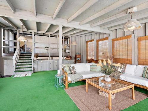 5934 Main St, Maple Plain MN 55359-9359 exterior