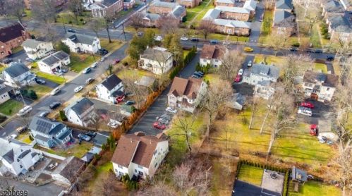 708 Front St, Plainfield NJ 07060-1033 exterior