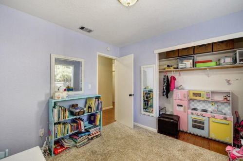 117 Sombrero Way, Folsom CA 95630-2223 exterior