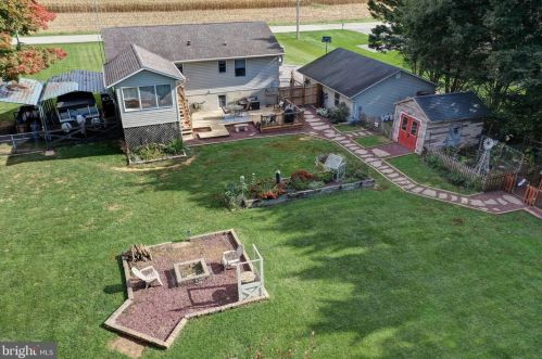 375 Basehoar School Rd, Littlestown PA 17340-9551 exterior