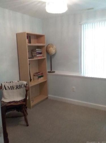 54 Franklin Ave, Derby CT 06418-2227 exterior