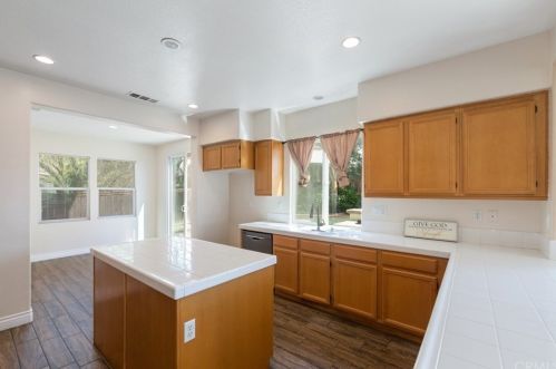 1580 Mendocino Way, Perris CA 92571-3751 exterior