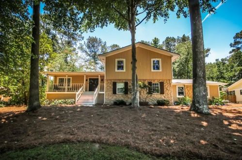 4627 Brunning Ct, Atlanta, GA 30338-3118