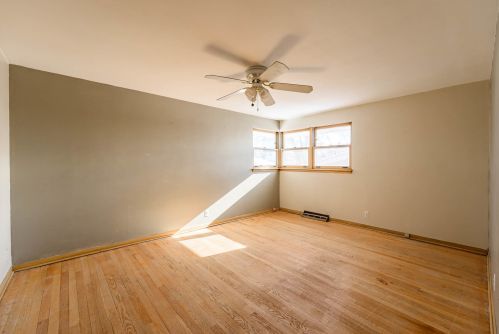 2711 84th Pl, Chicago IL 60652-3914 exterior