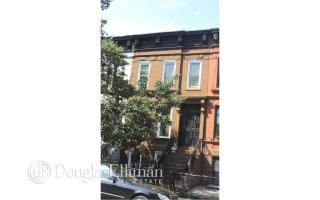 651 Macon St, Brooklyn NY  11233-1517 exterior