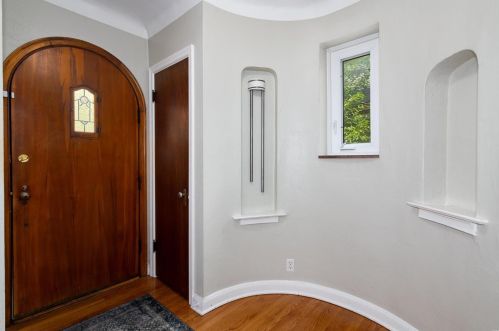 5828 Pernod Ave, Saint Louis MO 63139-1909 exterior