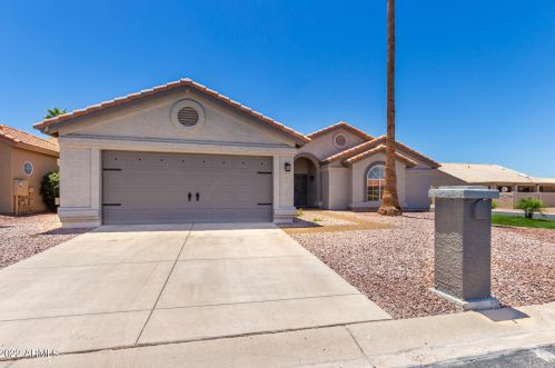 10325 Hercules Ct, Chandler AZ  85248-7614 exterior