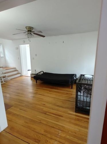 87 Lakevilla Ave, Springfield MA  01109-1405 exterior