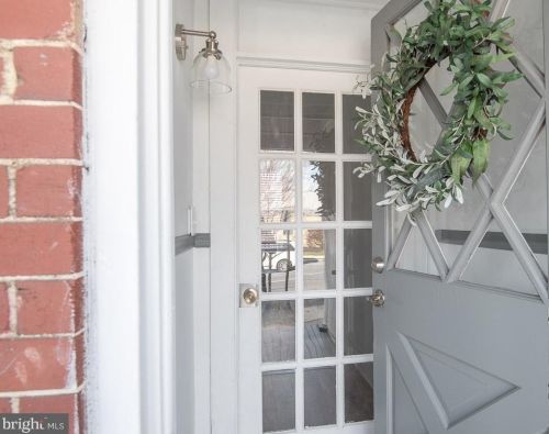 824 Chestnut St, Lancaster PA  17602-3128 exterior