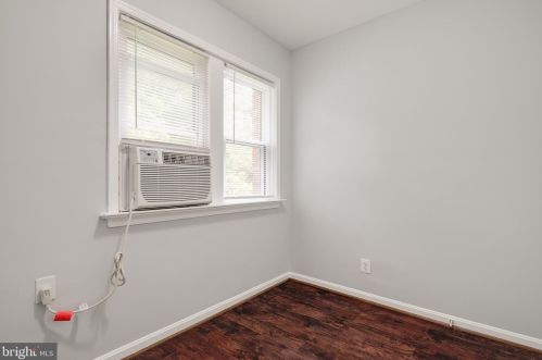 441 Mellon St, Washington DC 20032-2645 exterior