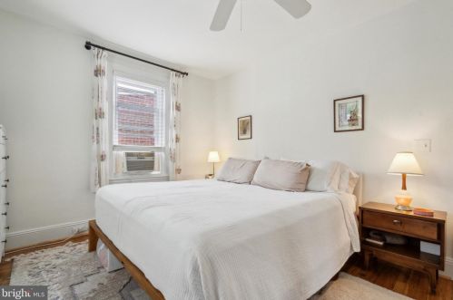 652 Johnson St, Philadelphia PA 19138-1039 exterior