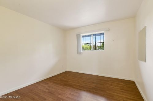 4510 Glenn St, Tucson AZ 85716-2128 exterior