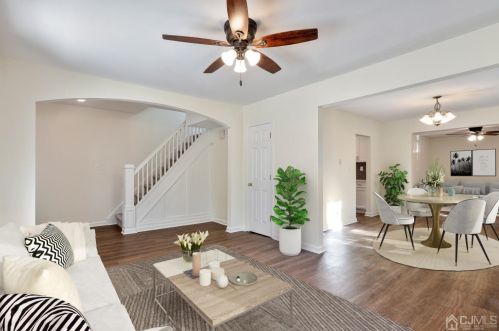 88 Central Ave, Metuchen NJ  08840-1862 exterior