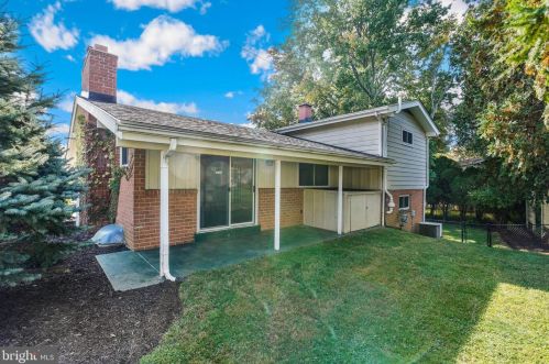 112 Blf Ter, Silver Spring MD 20902-3103 exterior