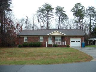 201 Holly Hill St, Parks Crossroads, NC 27316-8592