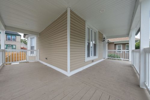 724 Long Ave, Chicago IL 60638-1731 exterior