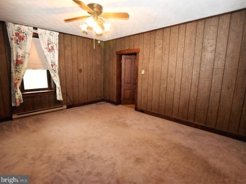 795 Abbottstown Pike, Hanover PA 17331-8235 exterior