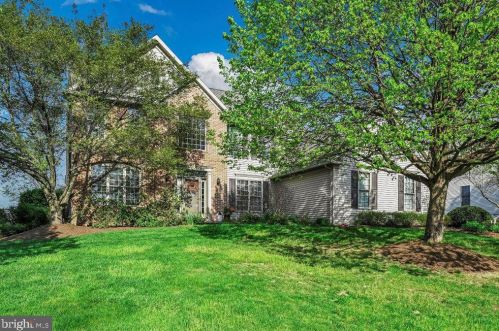 1826 Windy Hill Rd, Lancaster, PA 17602-1334