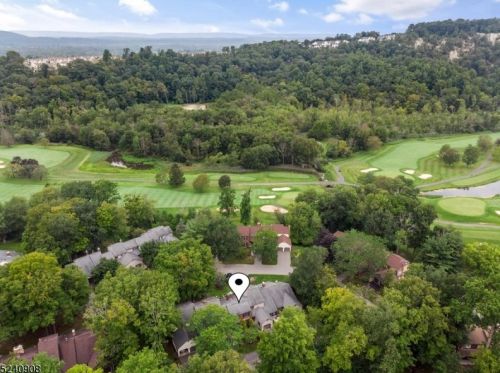 62 Goldfinch Dr, Hackettstown NJ 07840-3008 exterior