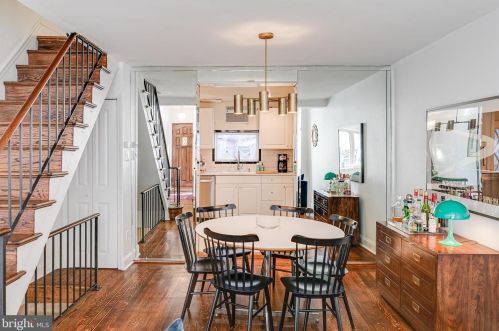 917 Catharine St, Philadelphia PA 19143-2536 exterior