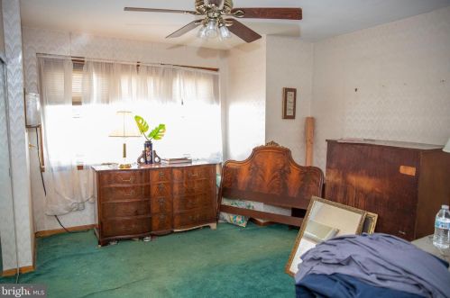 2734 18 St, Philadelphia PA 19145-4702 exterior