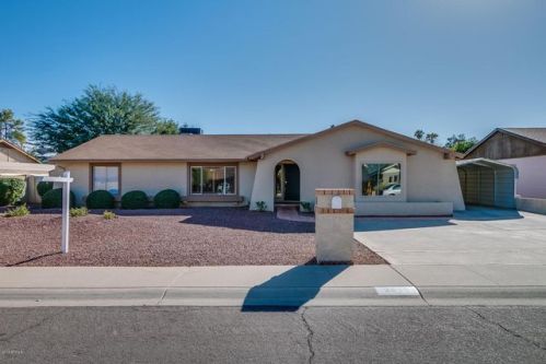 2625 Christy Dr, Phoenix, AZ 85028-2519