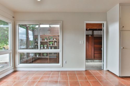 1936 Meade Ave, San Diego CA 92116-4017 exterior