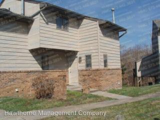 415 Foxfire Dr, Columbia MO  65201-3627 exterior