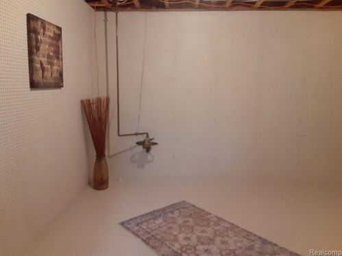 3975 Piute Dr, Wyoming MI exterior