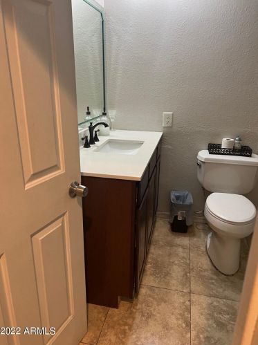 2234 Bowker St, Phoenix AZ 85040-3483 exterior