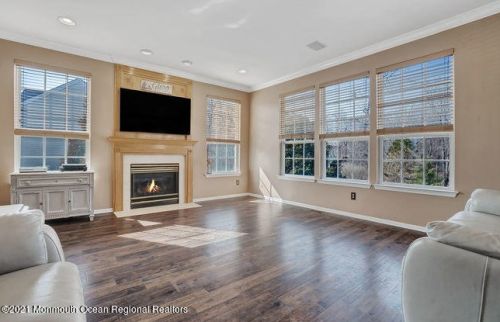 22 Chiswick Ct, Jackson Twp NJ 08527-1257 exterior