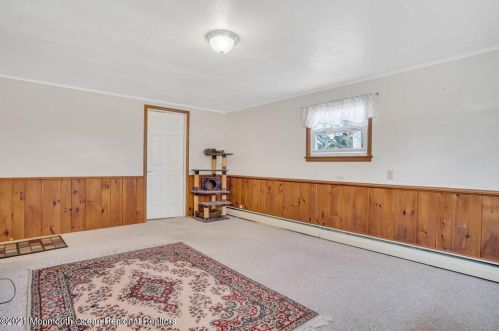 1125 Roe Ave, Point Pleasant Beach NJ 08742-4449 exterior