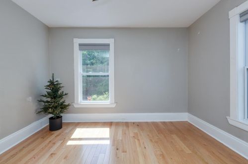 13 Holt St, Concord NH 03301-2926 exterior