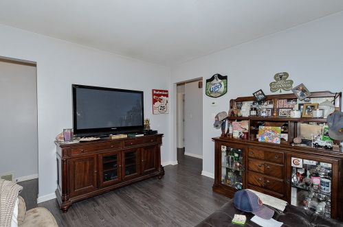 504 Jackson St, Bull Valley IL 60098-3412 exterior