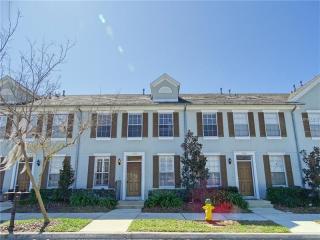 9524 Park Village Dr, Tampa FL  33626-5153 exterior