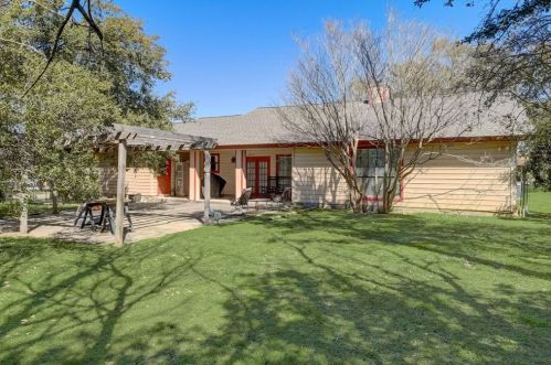 438 Starview Ln, Georgetown TX 78628-3832 exterior