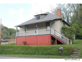 1979 Riverside Dr, Asheville NC  28804-3135 exterior