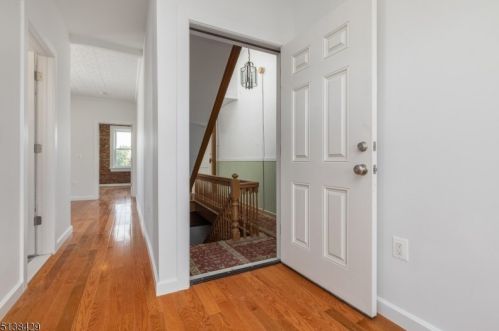 200 Forest St, Montclair NJ  07042-3911 exterior