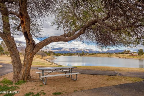 3262 Lakeside Ridge Loop, Tucson AZ  85730-2700 exterior