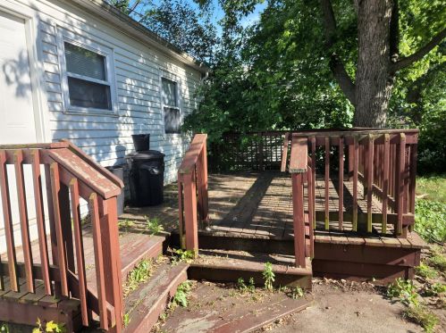 907 Krings Ln, Joliet IL 60435-3832 exterior