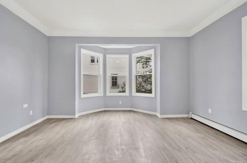 110 10th Ave, Mount Vernon NY 10550-4303 exterior