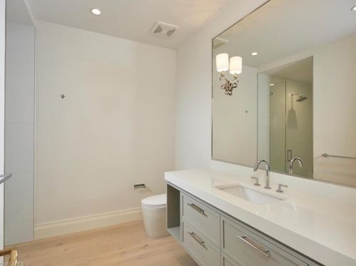 595 16 Ave, Naples FL 34117-2242 exterior