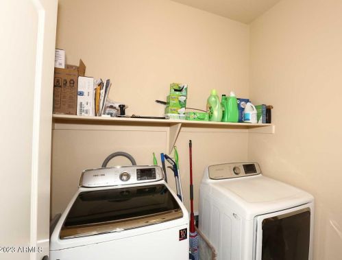 10012 5th St, Phoenix AZ  85042-8311 exterior