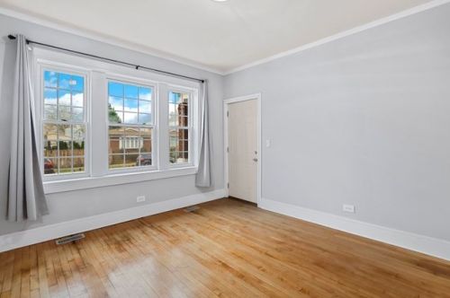 4931 Wolcott Ave, Chicago IL  60609-4850 exterior