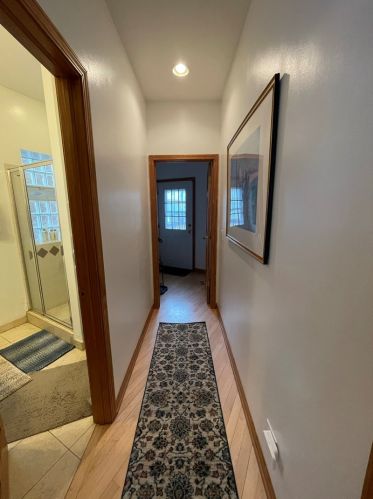 2746 Ashland Ave, Chicago IL 60657-6564 exterior