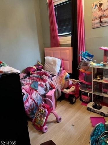 204 2 St, Newark NJ 07107-3106 exterior