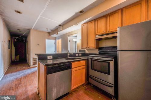 3701 9th St, Washington, DC 20010-1501