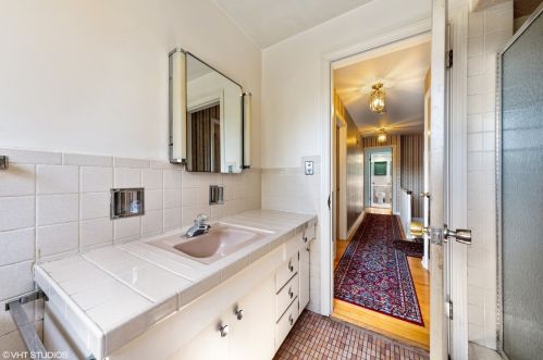 333 Sturges Pkwy, Elmhurst IL 60126-3339 exterior